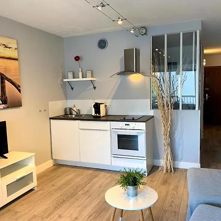 Appartement Baie De Sanary - Beau F2 Bord De Avec Piscine Six-Fours-les-Plages